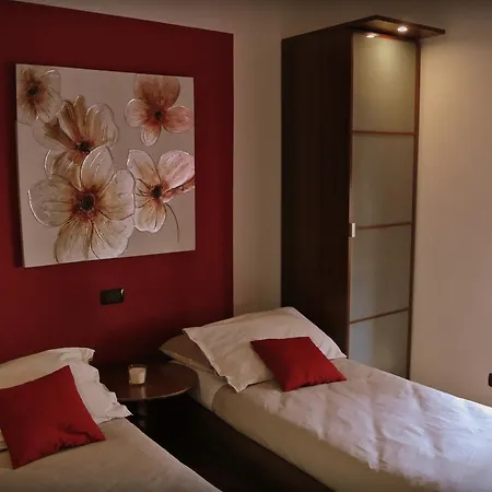 Bed & Breakfast La Corte Di Lory Rho